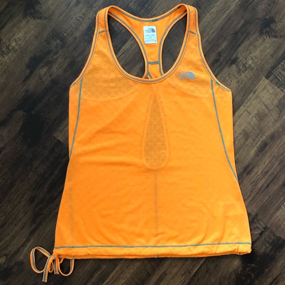 The North Face Tops - 🔥5 for $15 item🔥